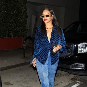 Meet your Posher, Fredrick